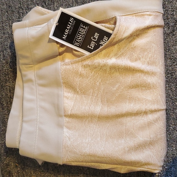 11. NWT Marallis Leggings - Picture 8 of 8